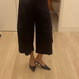 Sies Marjan size 6 navy blue long cargo shorts